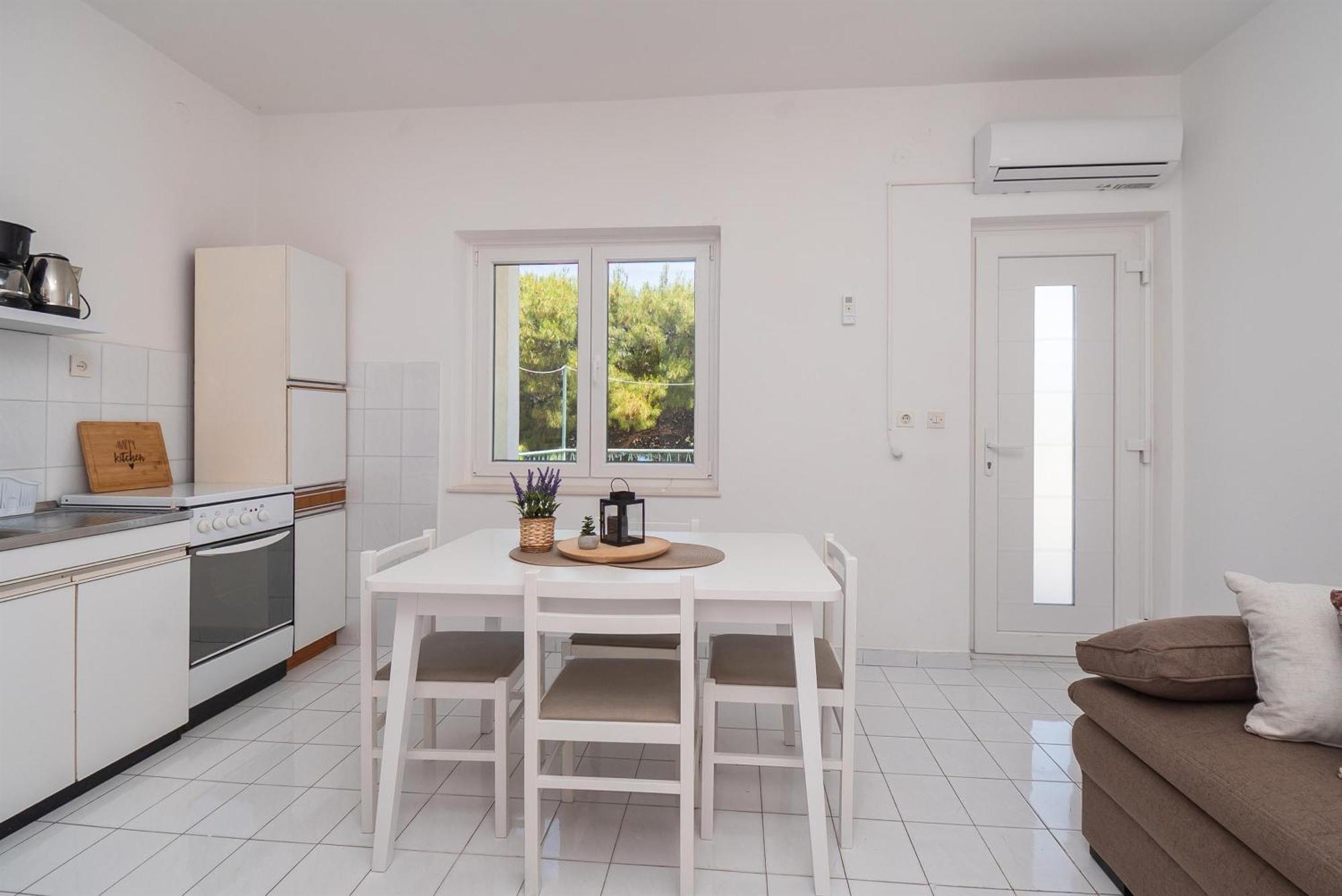 Ivica Apartment