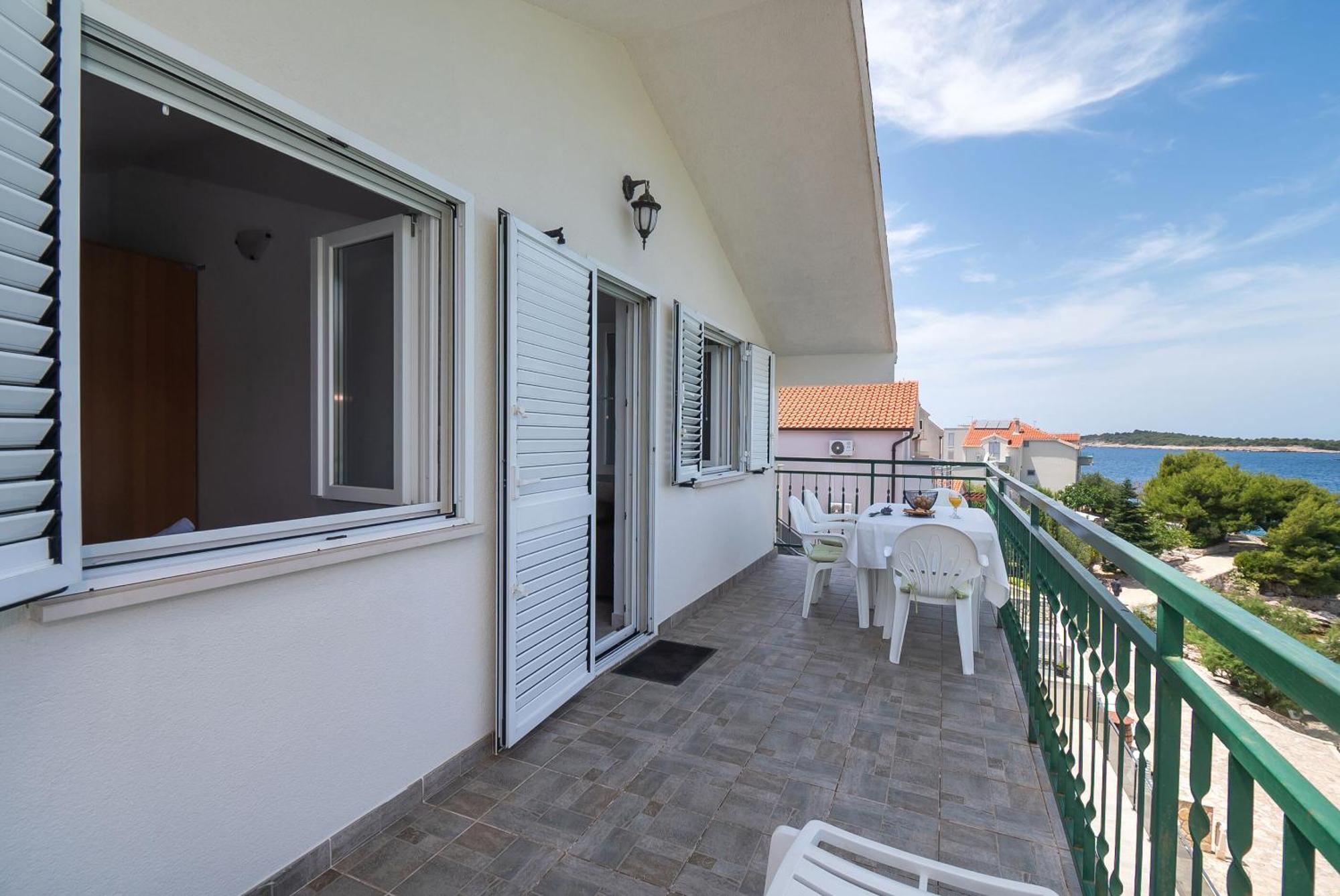 Apartment Ivica *